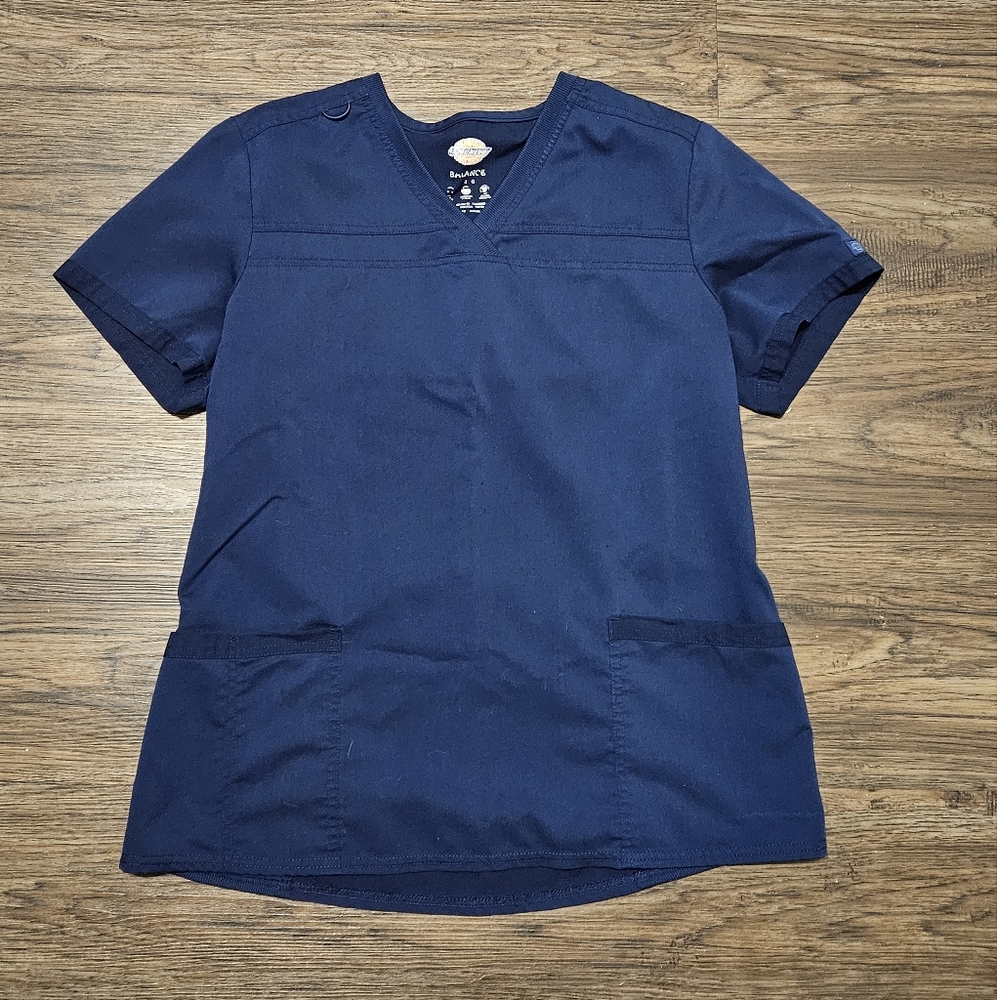 Dickies Women's Navy Blue Top